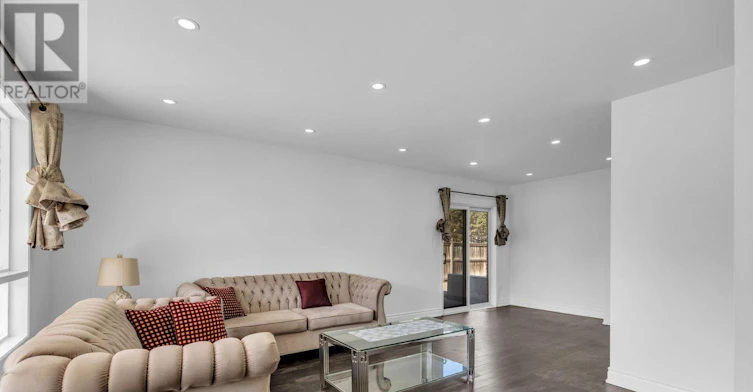 43 Davies Crescent, Barrie, ON, L4M 2M4 - 6