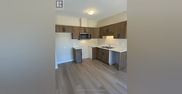 7396 Marvel Drive, Niagara Falls, ON, L2H 3V6 - 3