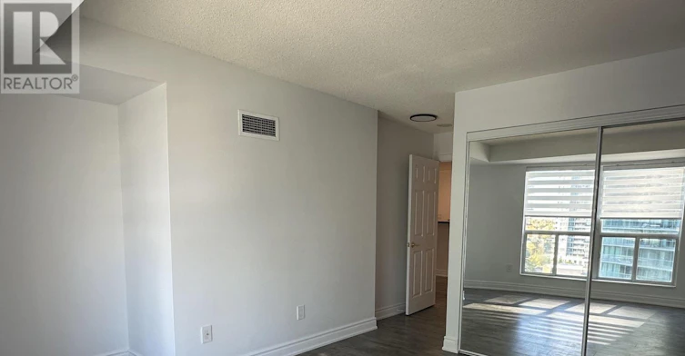 1616-23 Lorraine Drive, Toronto, ON, M2N 6Z6 - 13