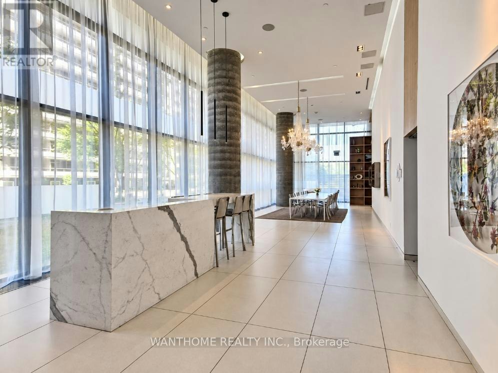 1710-185 Roehampton Avenue S, Toronto, ON, M4P 1R4 - 2