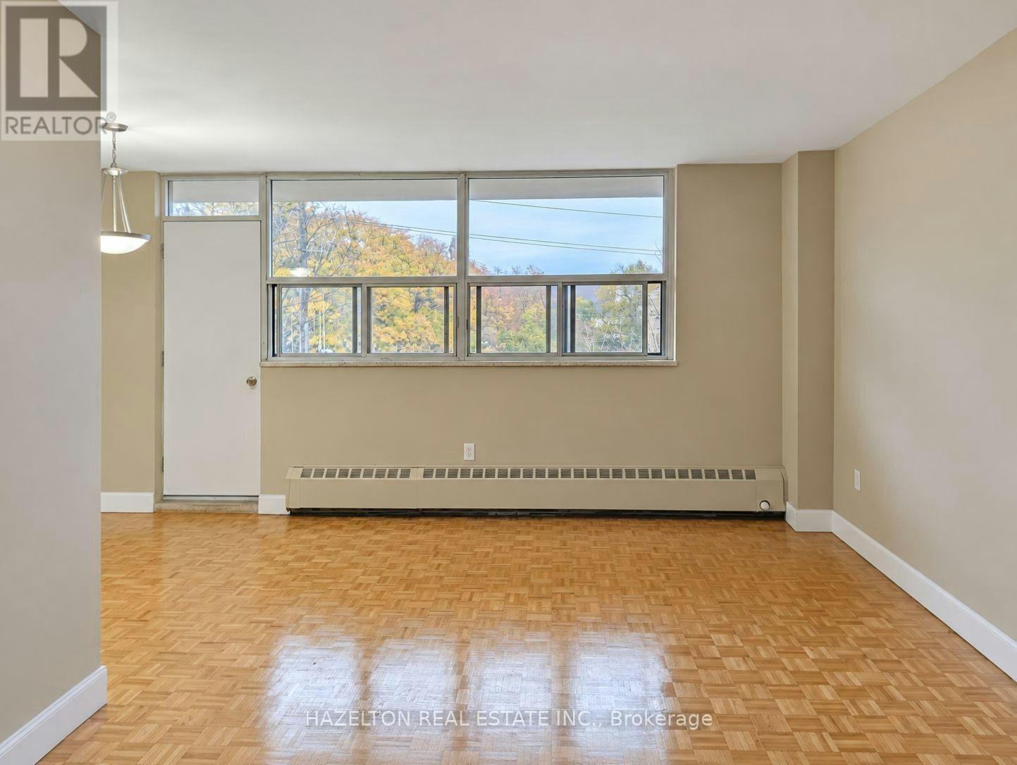 405-1780 Victoria Park Avenue, Toronto, ON, M1R 1S6 - 2