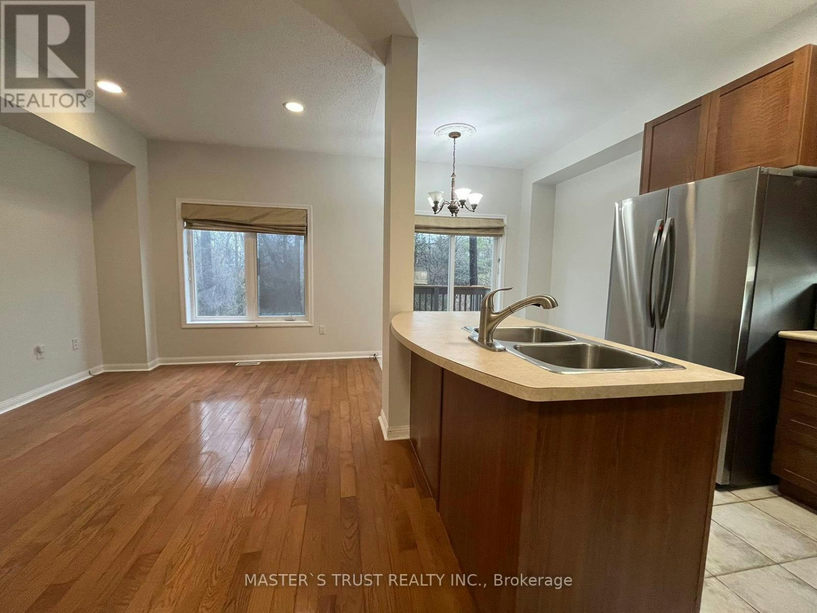 40-100 Elgin Mills Road W, Richmond Hill, ON, L4C 4M2 - 7