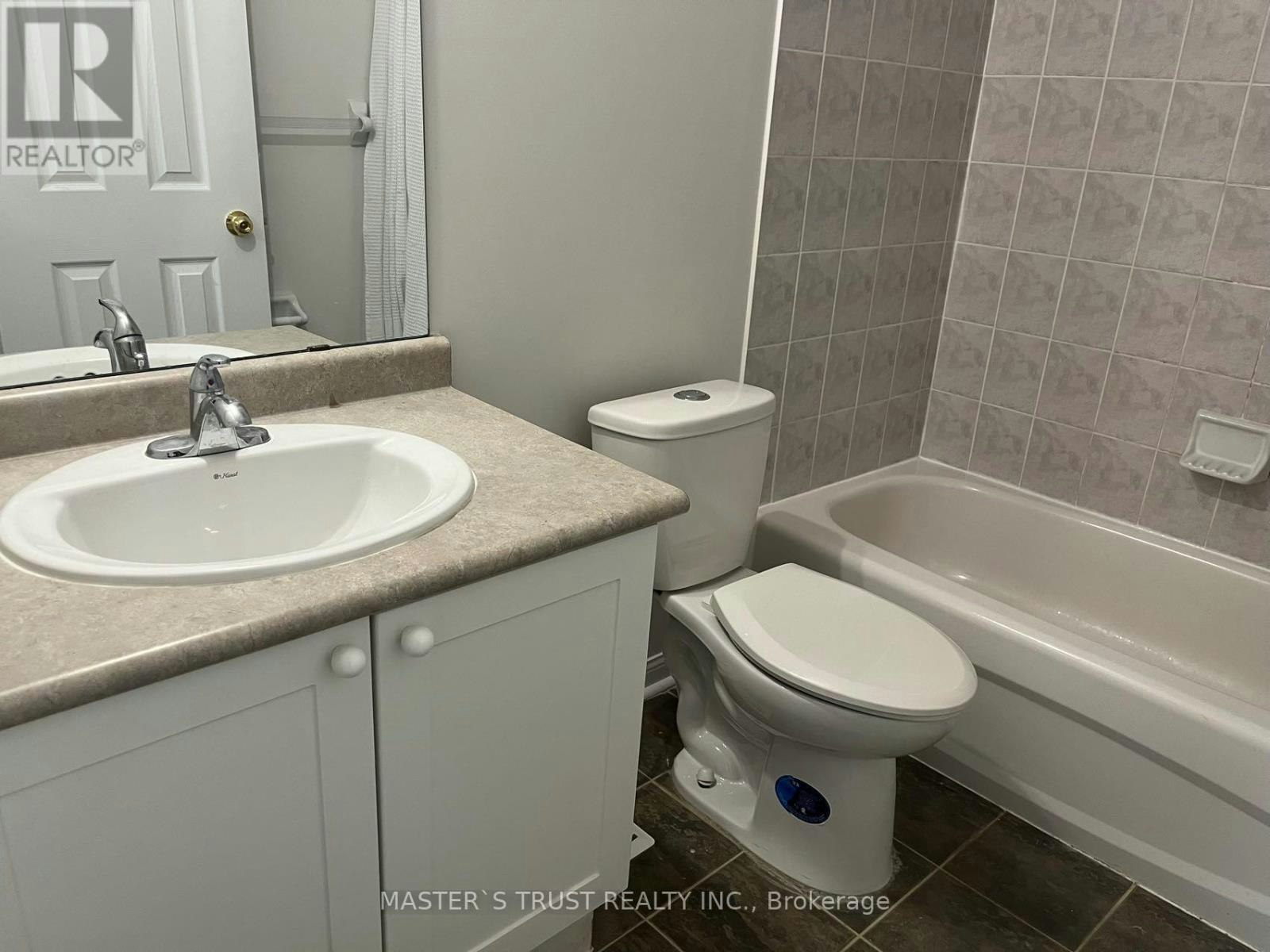 40-100 Elgin Mills Road W, Richmond Hill, ON, L4C 4M2 - 18