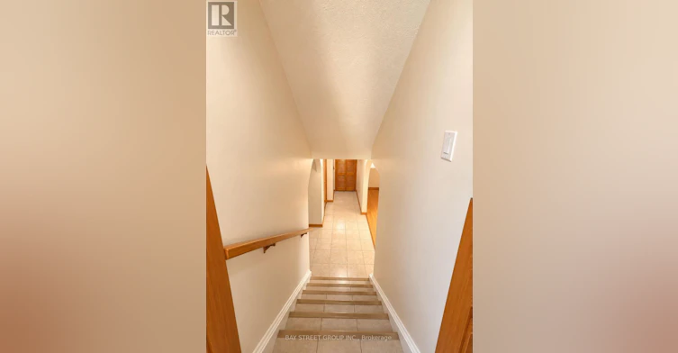 LOWER LEVEL-316 Eaglewood Drive, Hamilton, ON, L8W 1T5 - 7