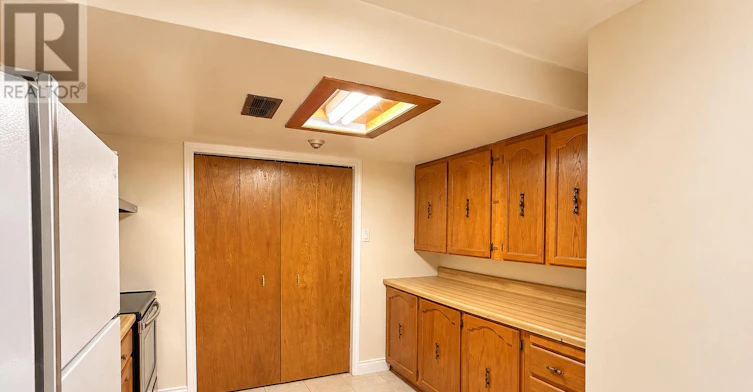 LOWER LEVEL-316 Eaglewood Drive, Hamilton, ON, L8W 1T5 - 11