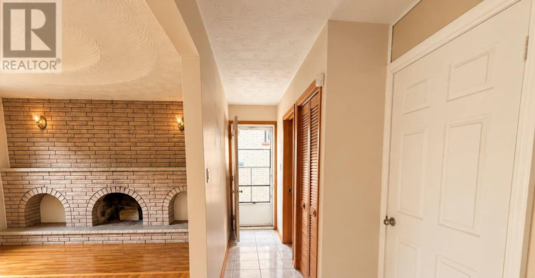 LOWER LEVEL-316 Eaglewood Drive, Hamilton, ON, L8W 1T5 - 3