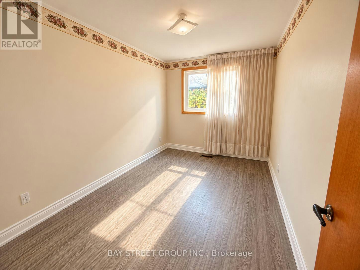 LOWER LEVEL-316 Eaglewood Drive, Hamilton, ON, L8W 1T5 - 6