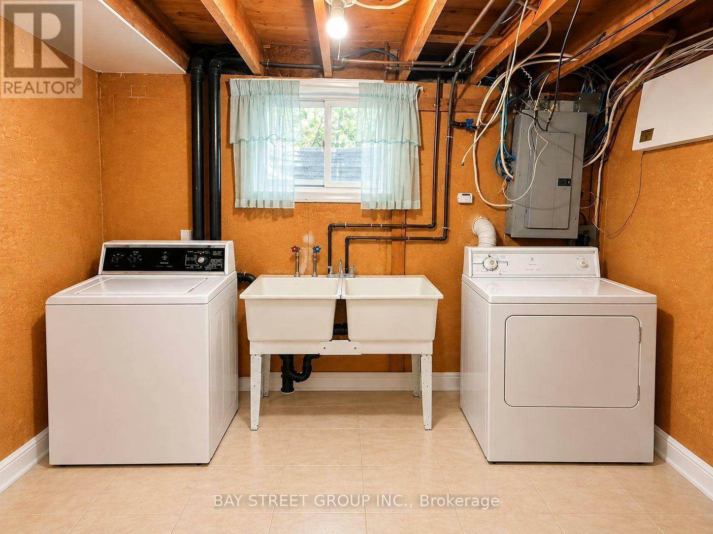 LOWER LEVEL-316 Eaglewood Drive, Hamilton, ON, L8W 1T5 - 14
