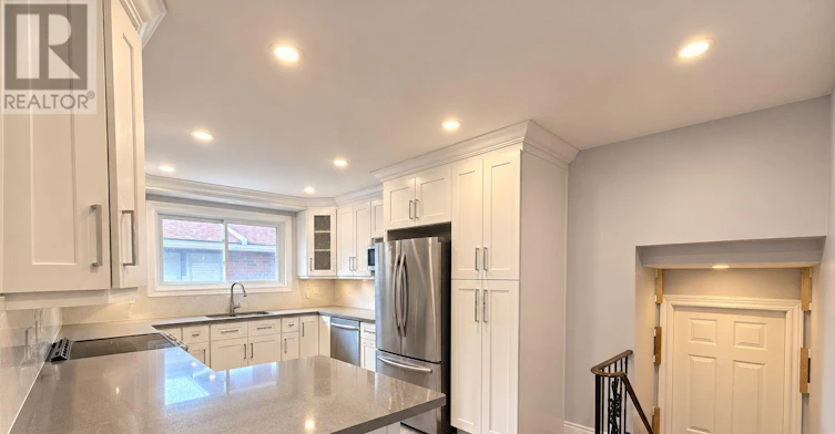 UPPER LEVEL-237 Lawnhurst Court, Hamilton, ON, L8V 4R4 - 5
