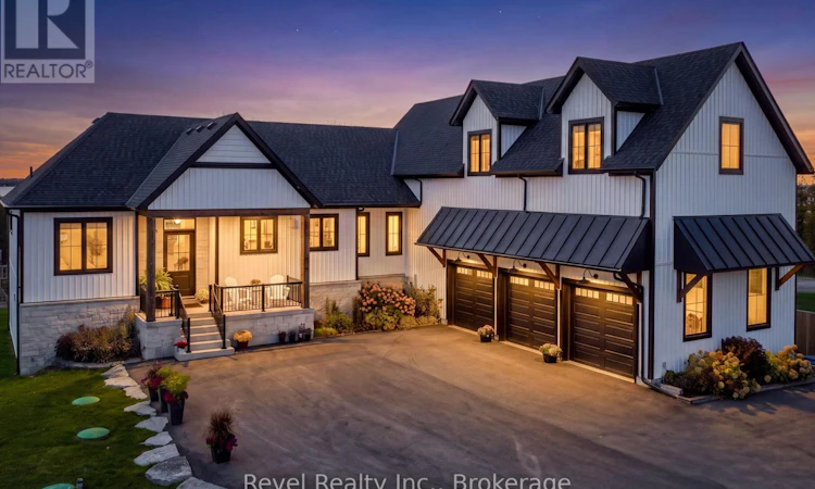 48 Pleasant View Crescent