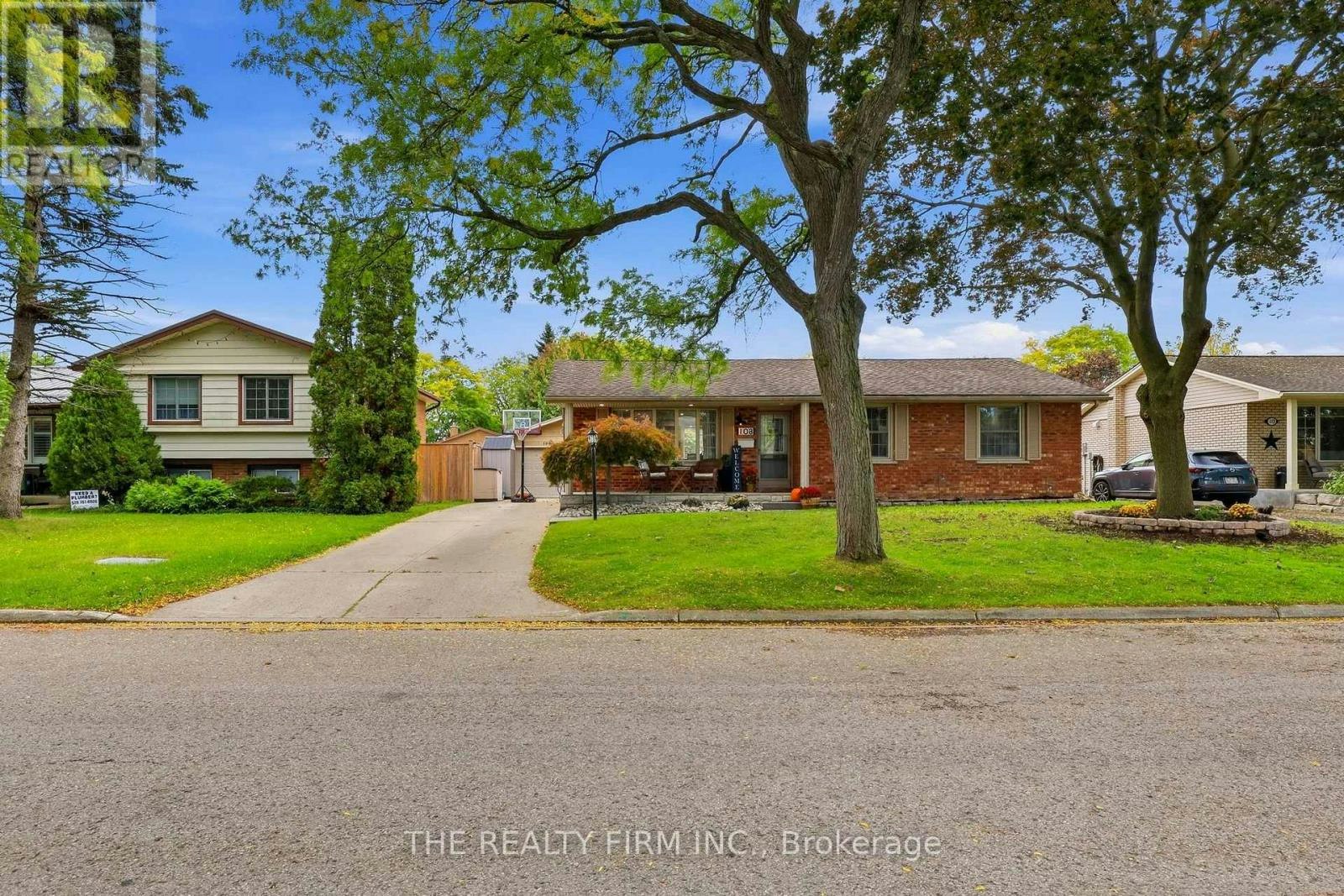 108 Downing Crescent, London, ON, N6C 3C8
