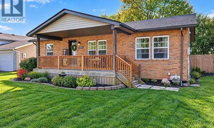 271 Maple