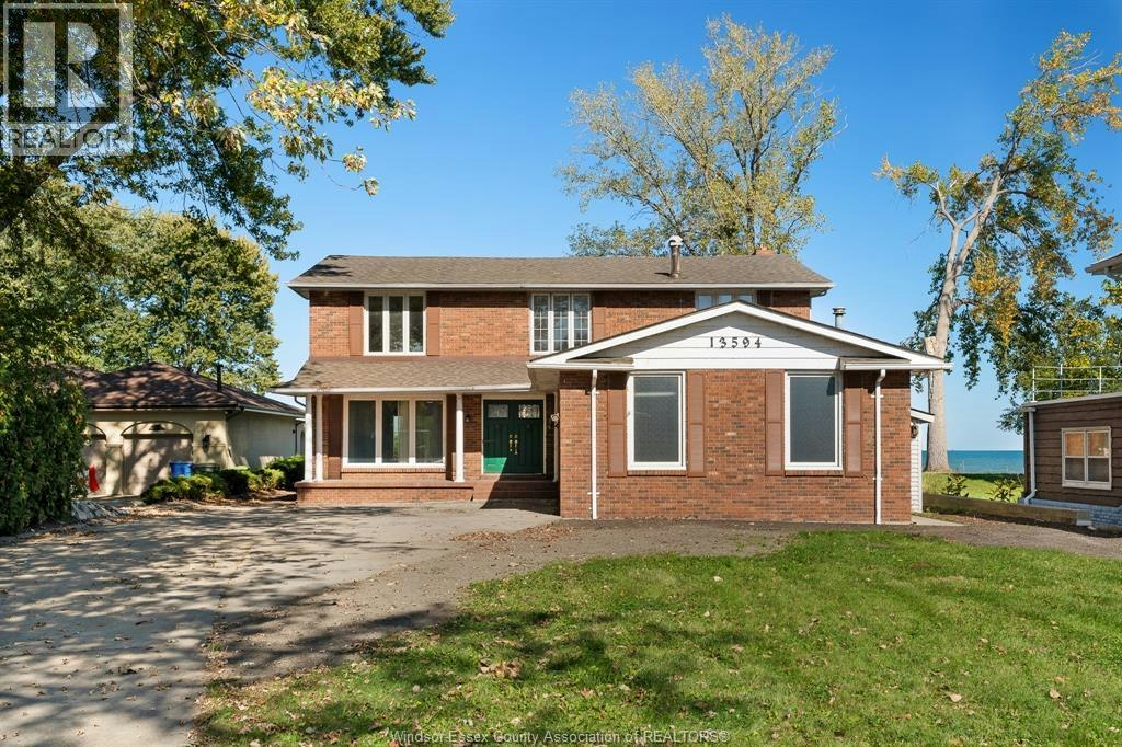 13594 Riverside Drive East, Tecumseh, ON, N8N 2M8