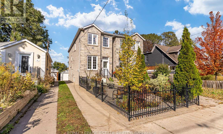 110A Holborne Avenue