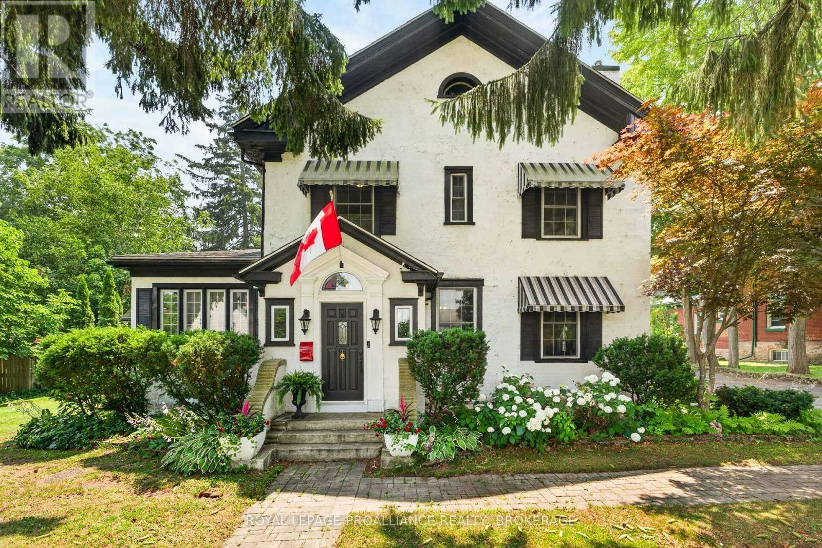 223 King Street W, Gananoque, ON, K7G 2G7