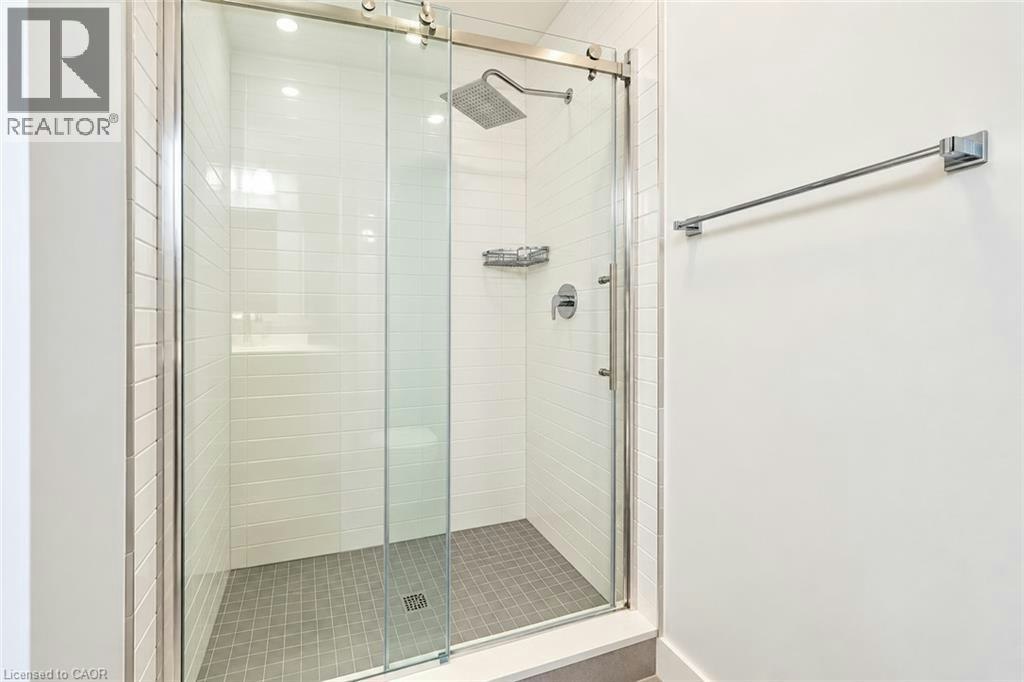 10-39 Robinson Street N, Grimsby, ON, L3M 3C8 - 9