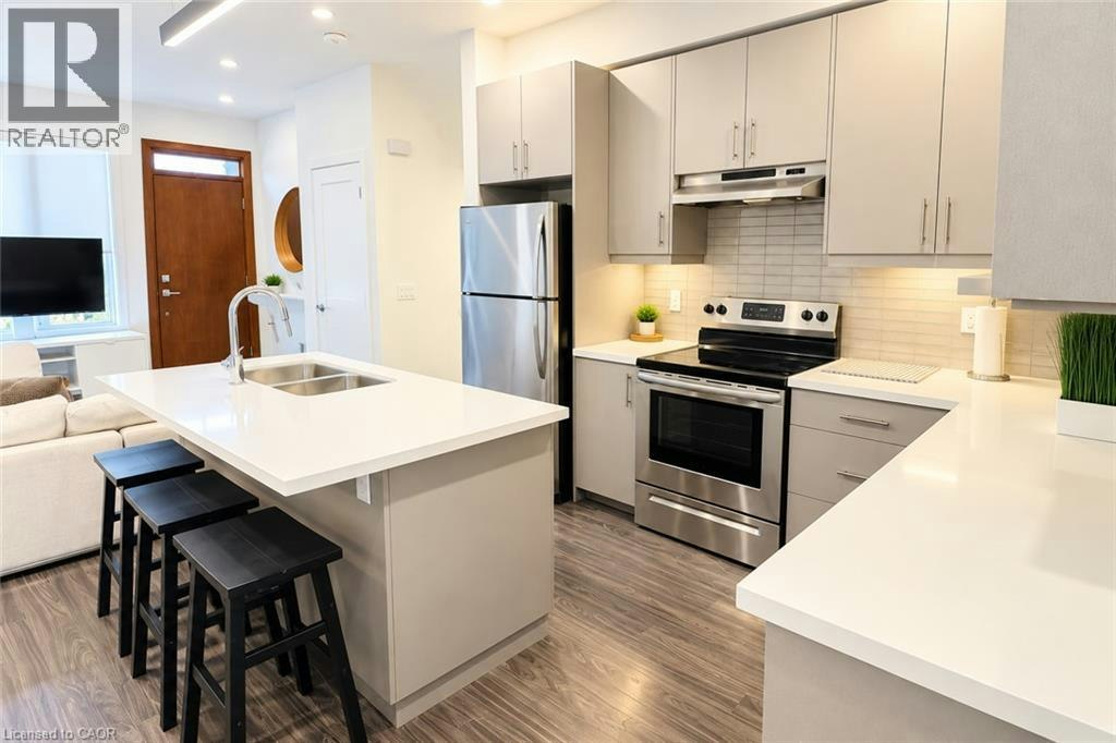 10-39 Robinson Street N, Grimsby, ON, L3M 3C8 - 5