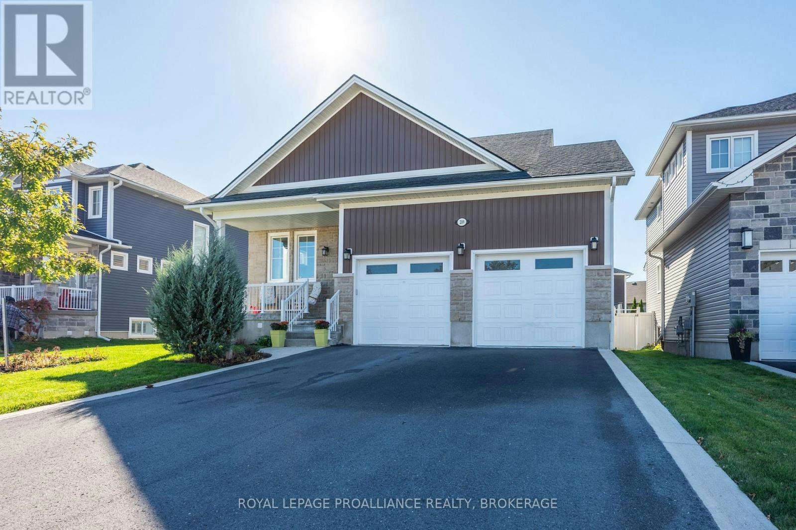 209 Mill Pond Place, Kingston, ON, K7M 0C9