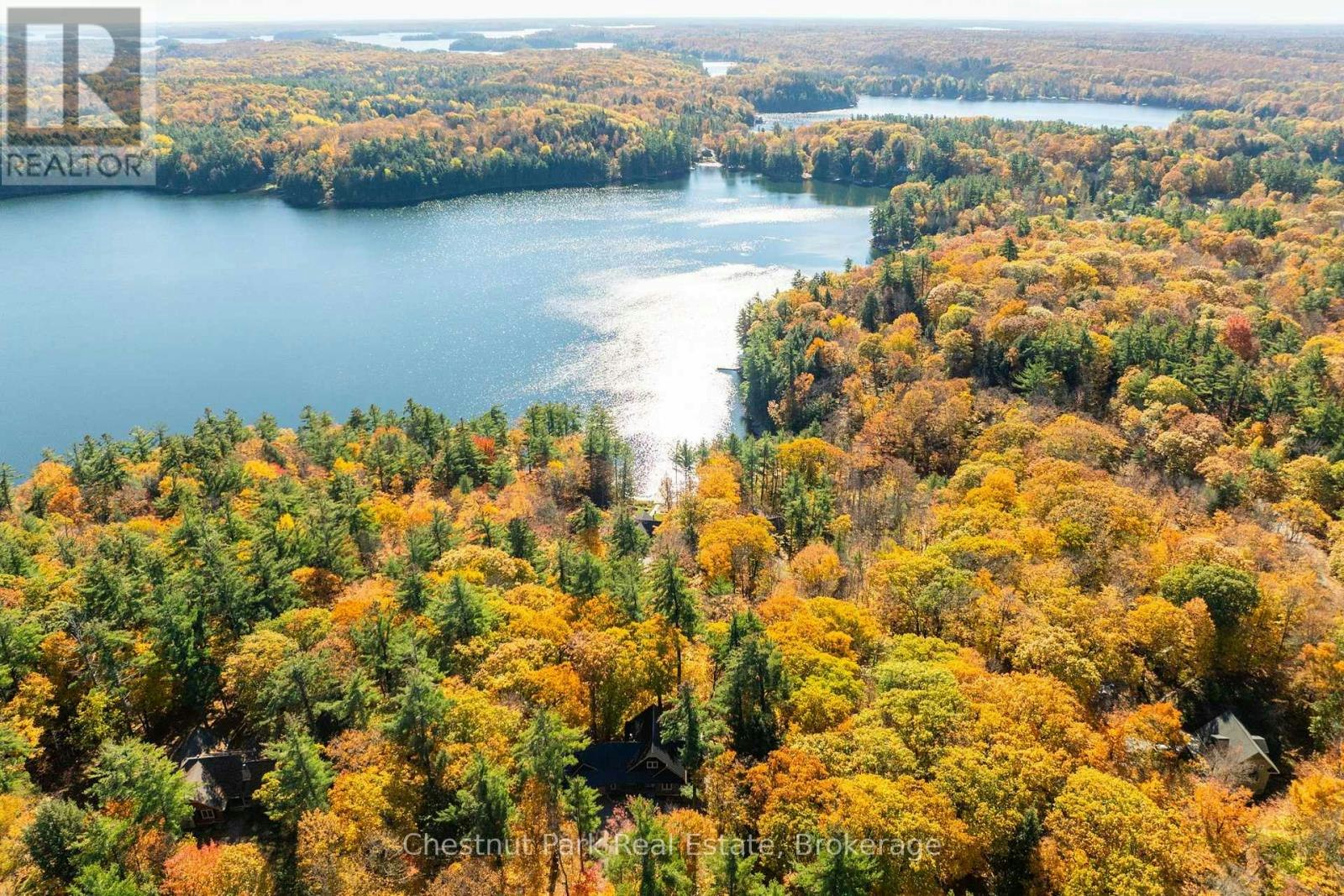 30 Stephen Road, Muskoka Lakes, ON, P0B 1J0