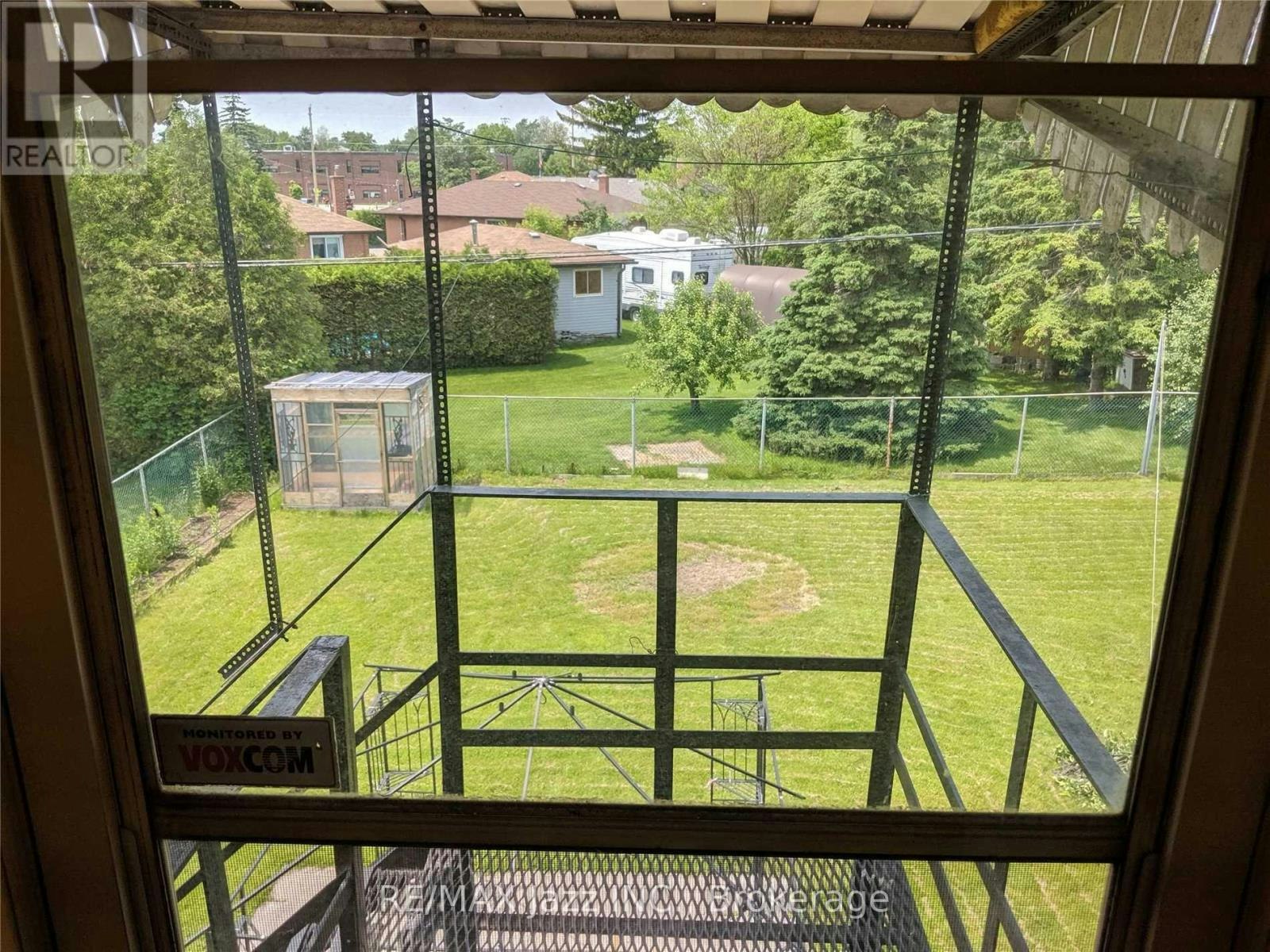 110 Cabot Street, Oshawa, ON, L1J 5R7 - 11