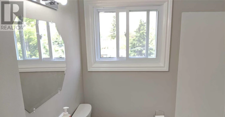 110 Cabot Street, Oshawa, ON, L1J 5R7 - 7