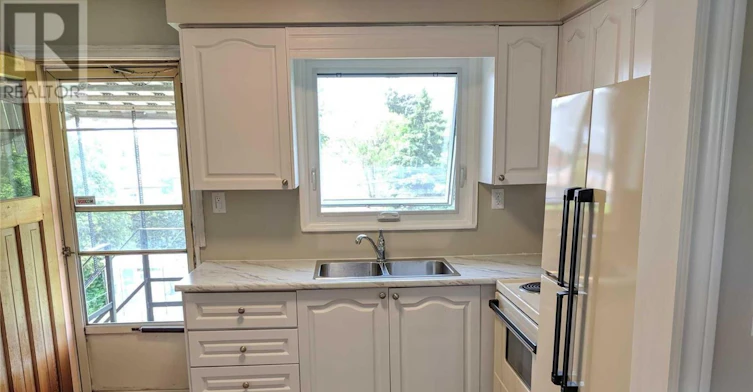 110 Cabot Street, Oshawa, ON, L1J 5R7 - 3