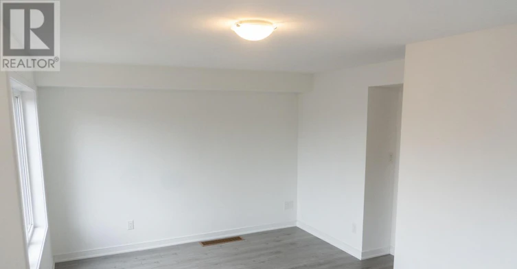 60 Blue Forest Crescent, Barrie, ON, L9J 0N3 - 7