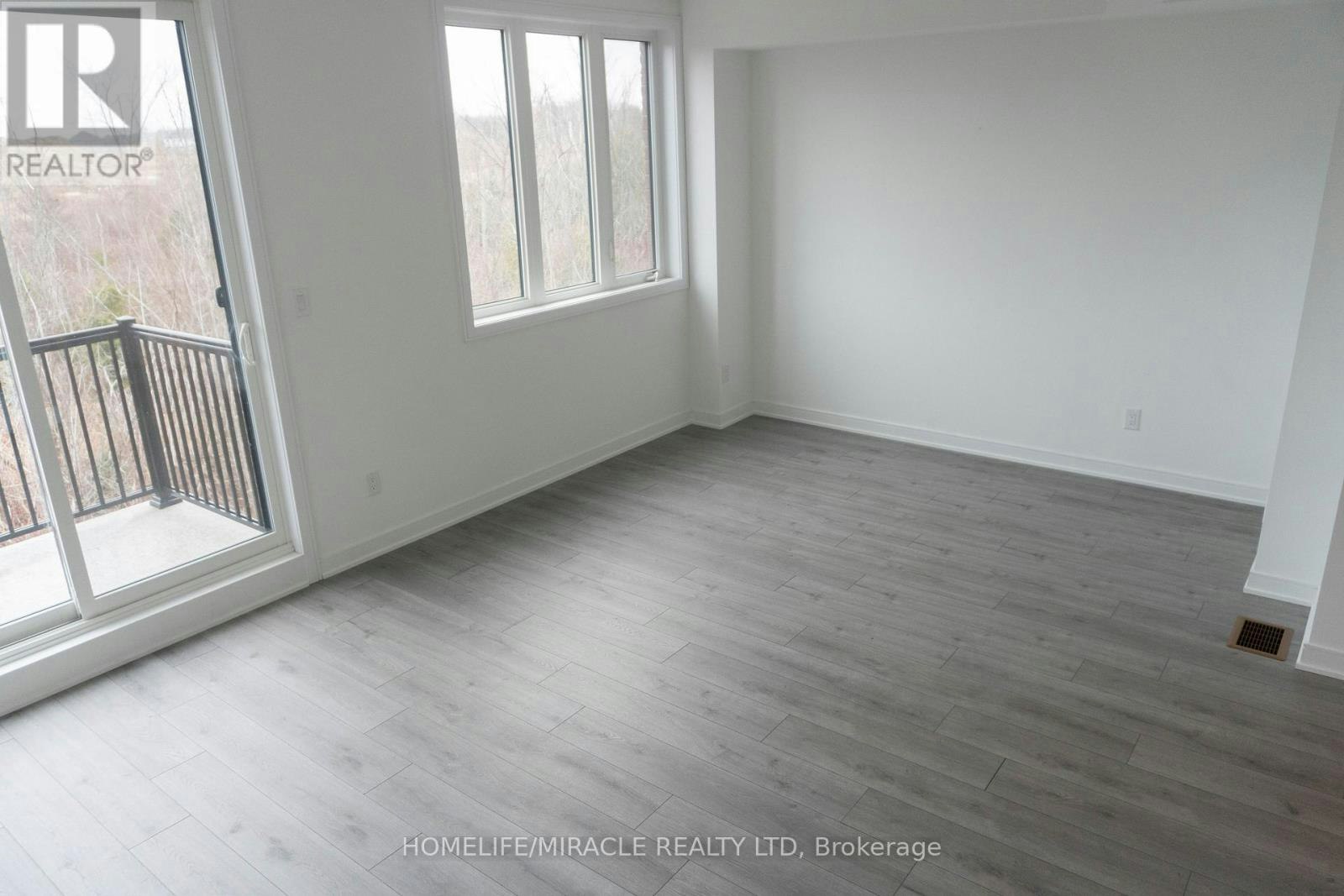 60 Blue Forest Crescent, Barrie, ON, L9J 0N3 - 10