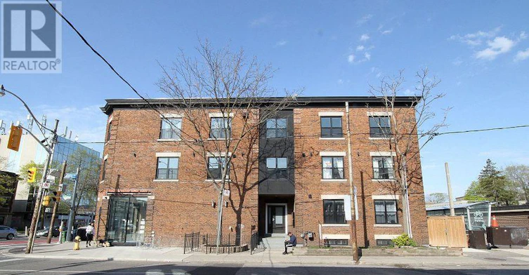 1-254 Armadale Avenue, Toronto, ON, M6S 3X4