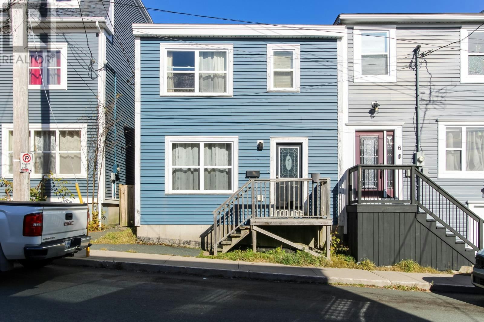 8 Allan Square, St Johns, NL, A1C 4A8