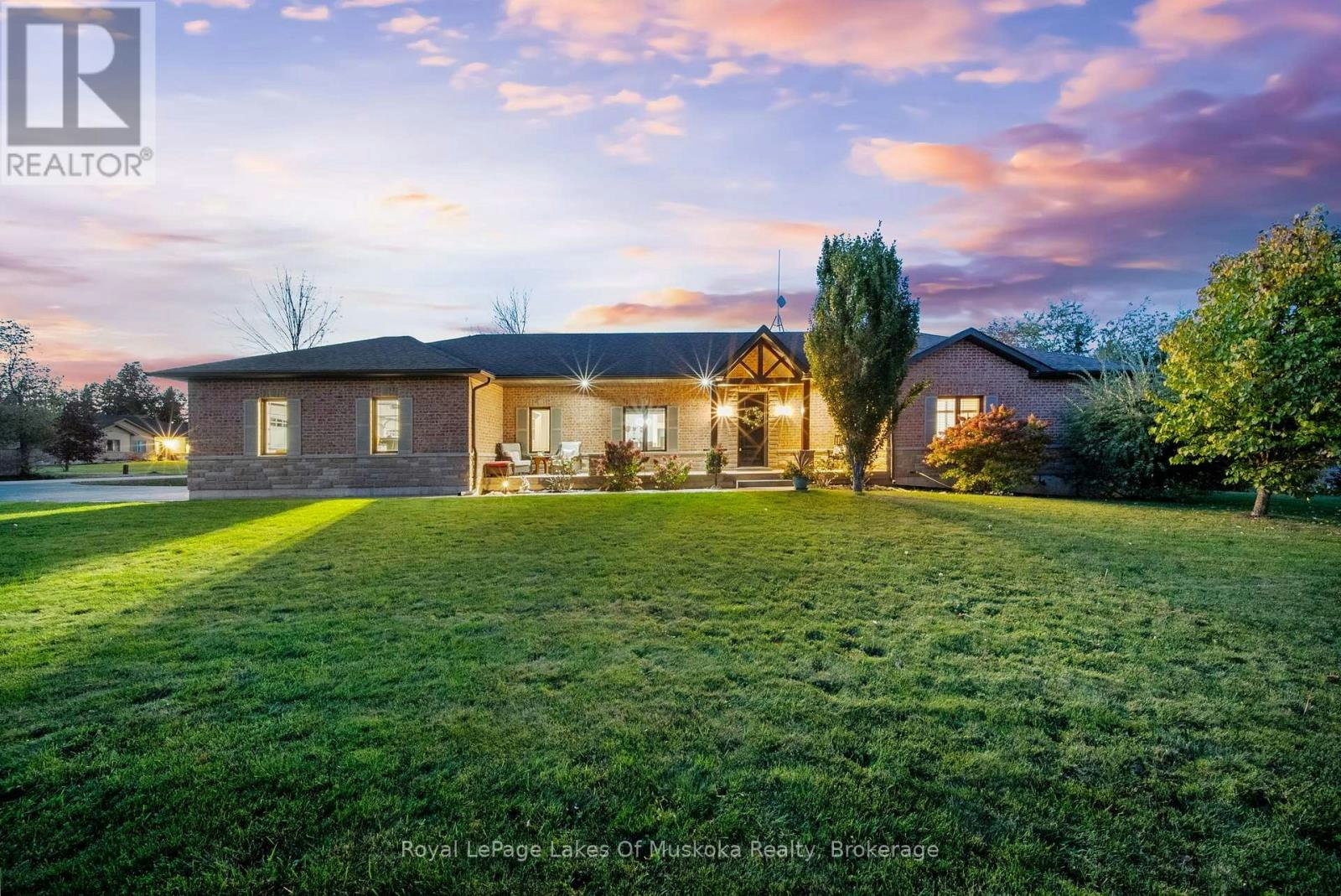1 Galrich Court, Oro-Medonte, ON, L3V 0R5