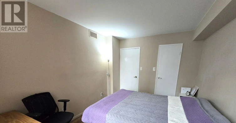 2421-633 Bay Street, Toronto, ON, M5G 2G4 - 7