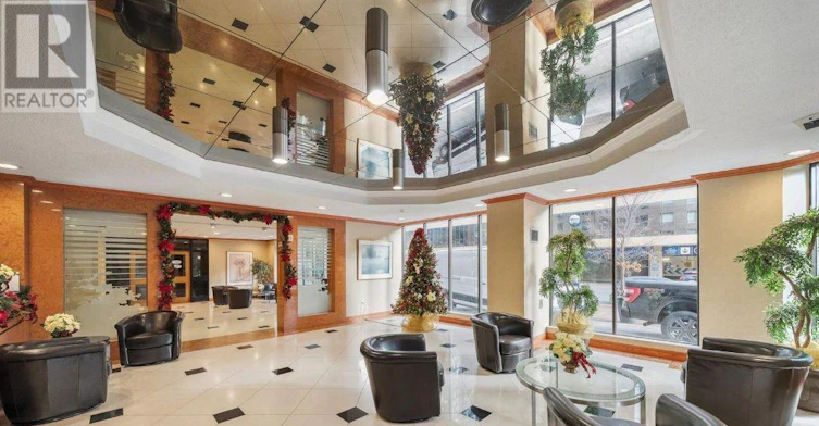 2421-633 Bay Street, Toronto, ON, M5G 2G4 - 16