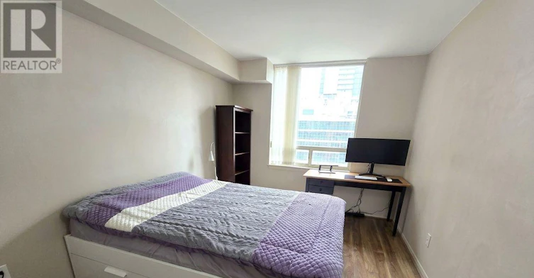 2421-633 Bay Street, Toronto, ON, M5G 2G4 - 8