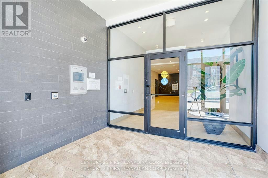 812-240 Villagewalk Boulevard, London, ON, N6G 0P6 - 6