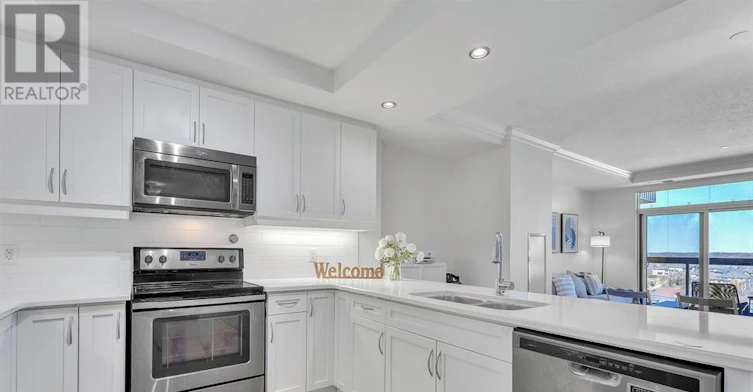 812-240 Villagewalk Boulevard, London, ON, N6G 0P6 - 3