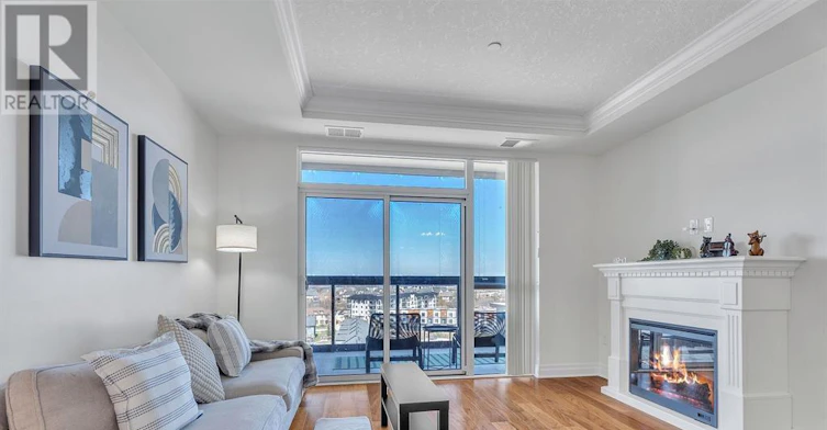 812-240 Villagewalk Boulevard, London, ON, N6G 0P6 - 2