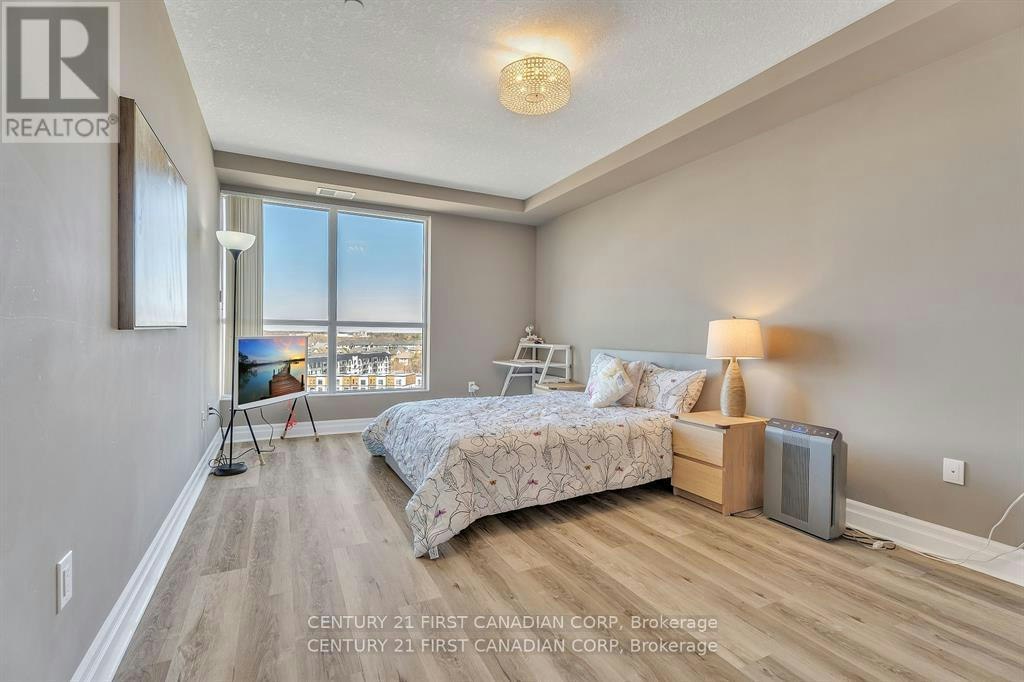 812-240 Villagewalk Boulevard, London, ON, N6G 0P6 - 5