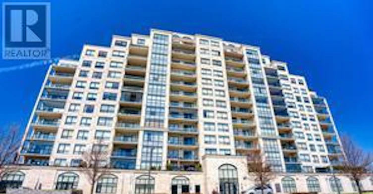 812-240 Villagewalk Boulevard, London, ON, N6G 0P6
