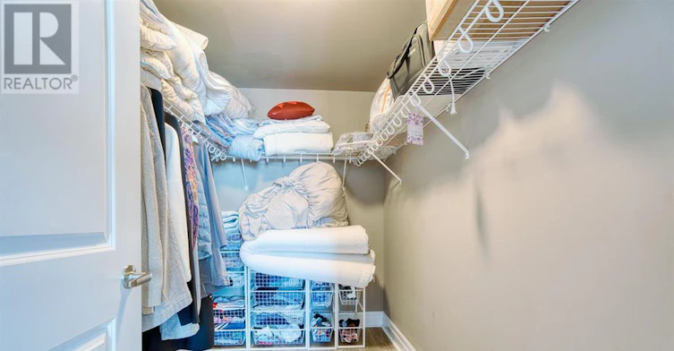 812-240 Villagewalk Boulevard, London, ON, N6G 0P6 - 26
