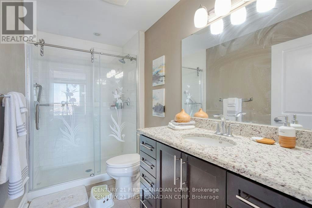 812-240 Villagewalk Boulevard, London, ON, N6G 0P6 - 27