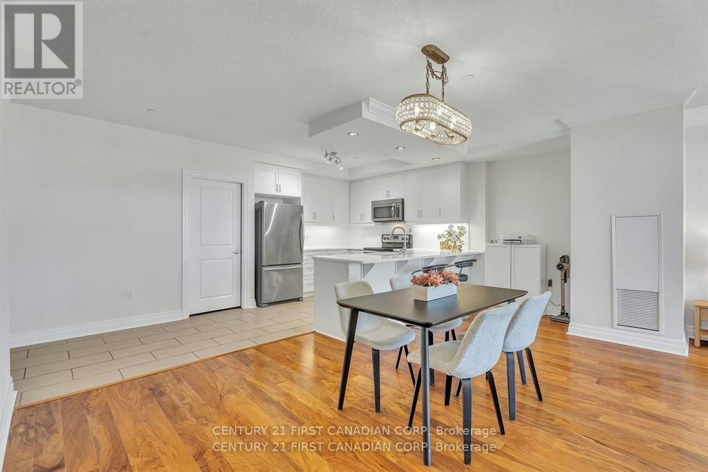 812-240 Villagewalk Boulevard, London, ON, N6G 0P6 - 18