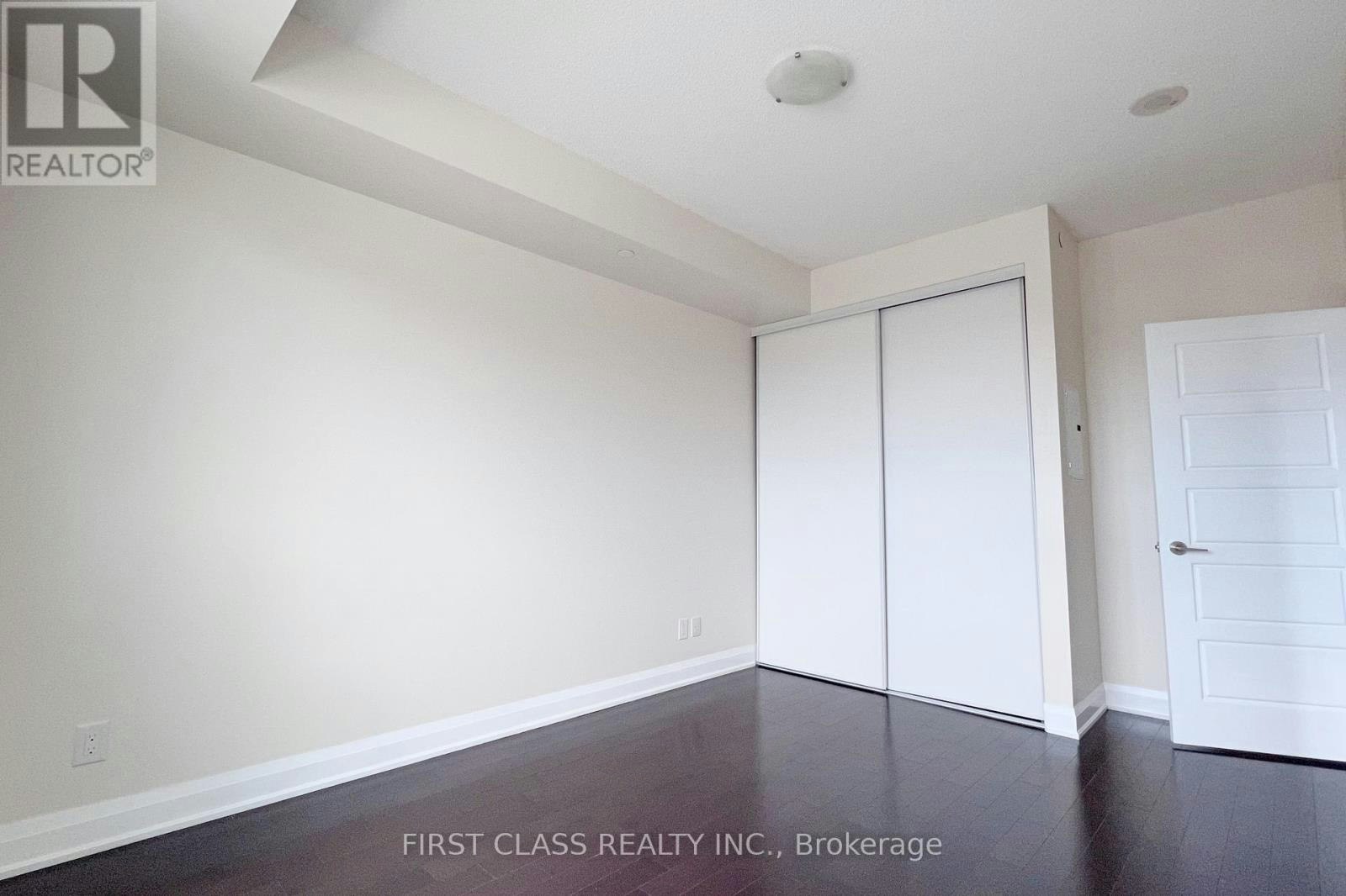 315-8200 Birchmount Road, Markham, ON, L3R 9W1 - 8