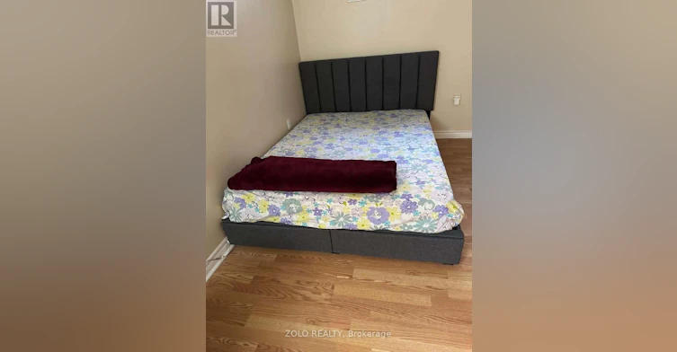 12 Quinby Court, Toronto, ON, M9V 2V3 - 4