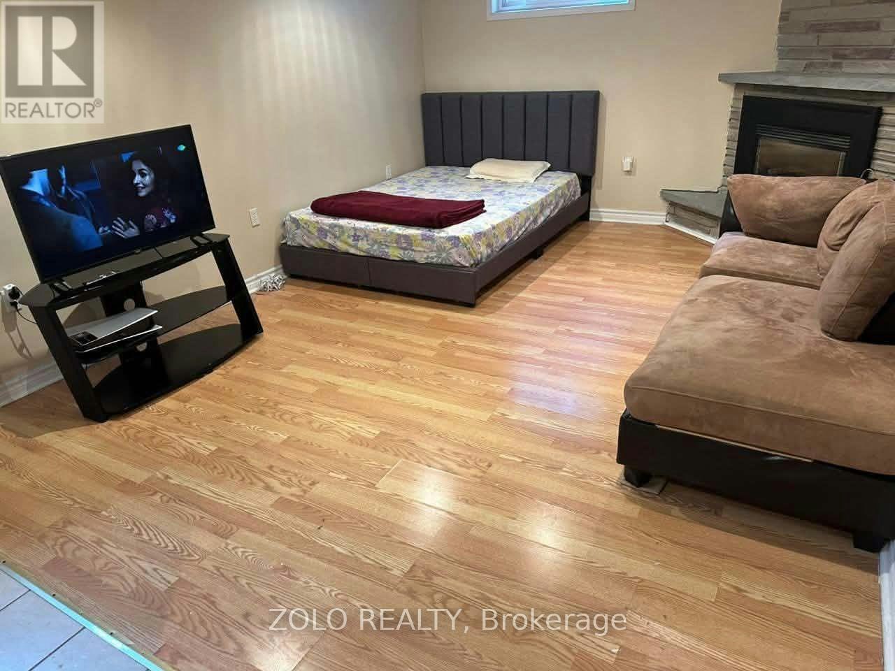 12 Quinby Court, Toronto, ON, M9V 2V3 - 3
