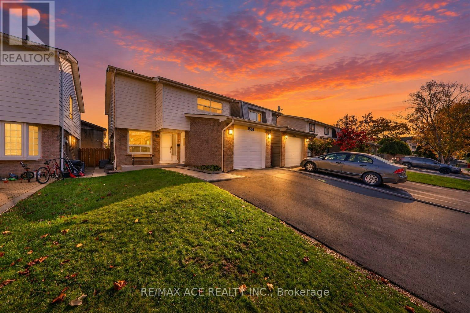 1586 Geta Circle, Pickering, ON, L1V 3H7
