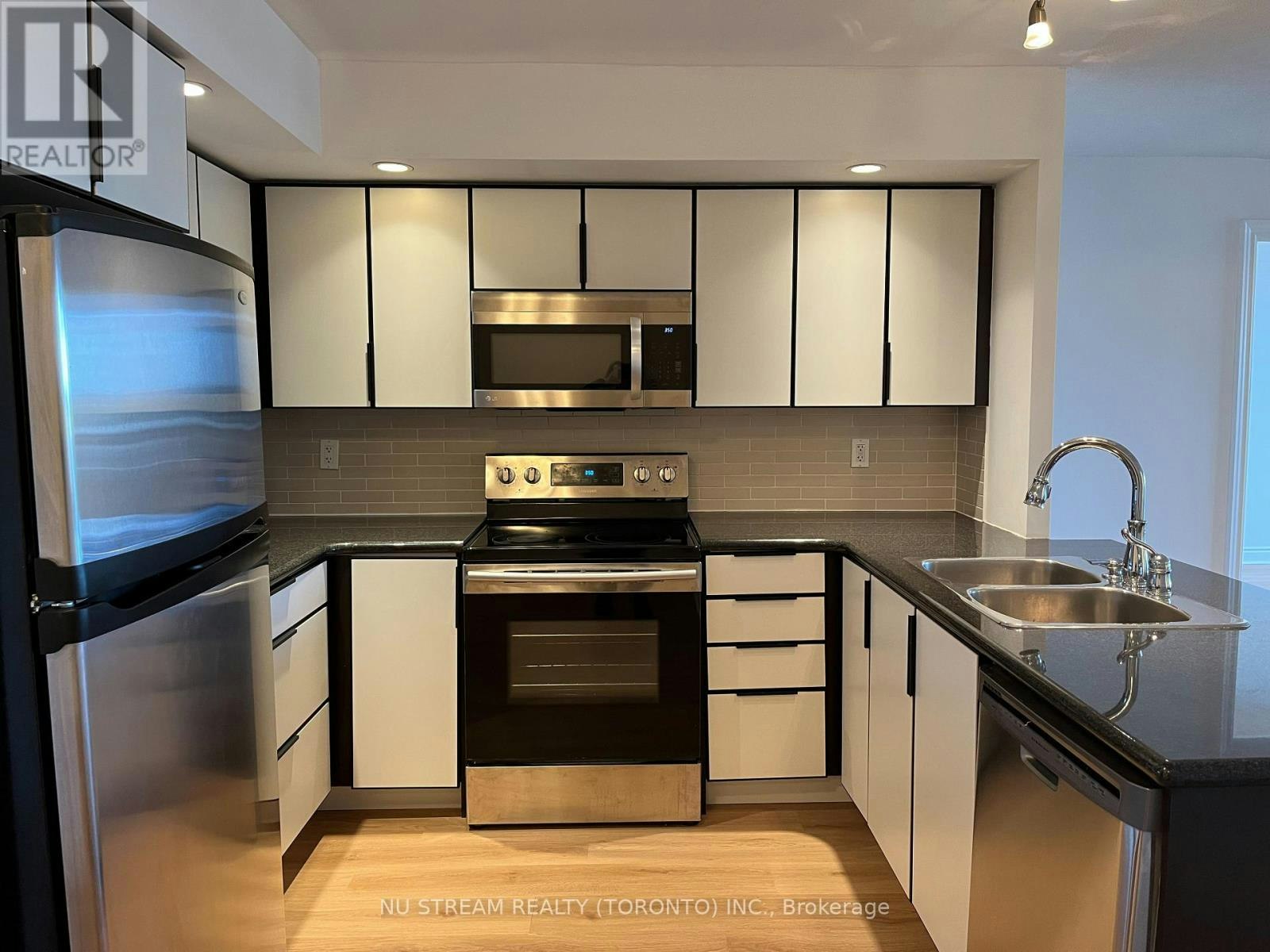 1651-23 Cox Boulevard, Markham, ON, L3R 7Z9 - 9