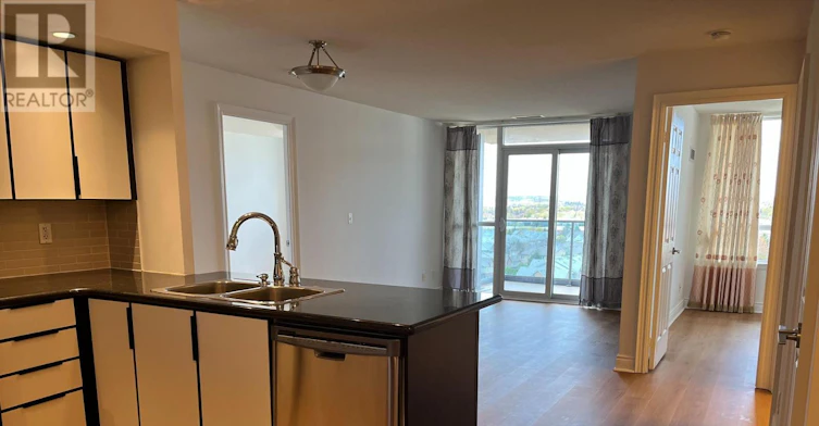 1651-23 Cox Boulevard, Markham, ON, L3R 7Z9 - 3