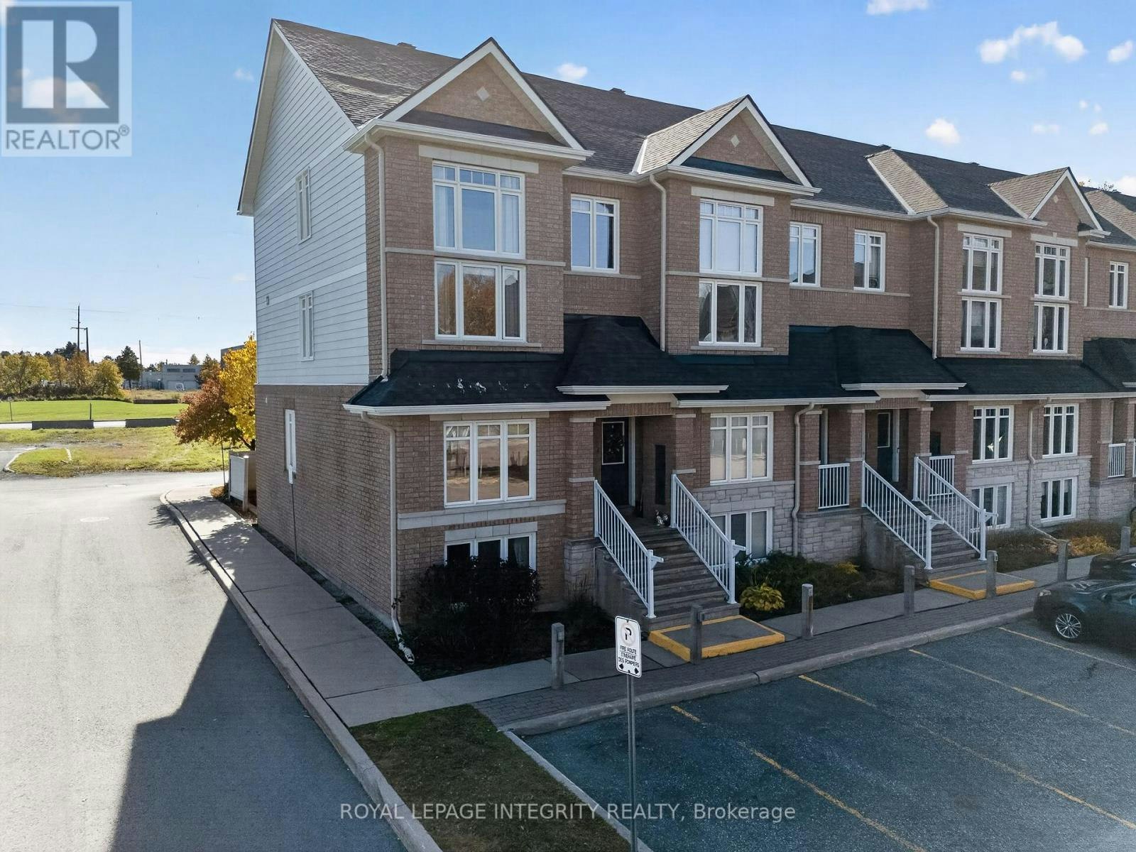 12-320 Tivoli Private, Ottawa, ON, K2E 0A6