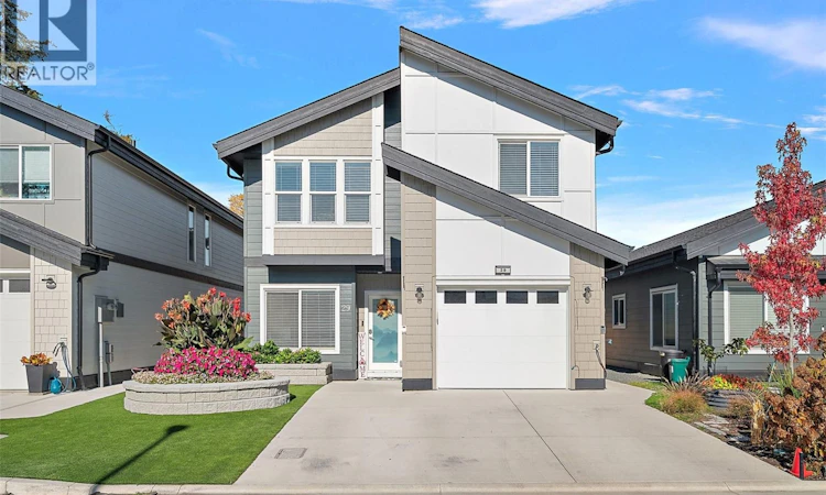 29 Saanich Ridge Drive